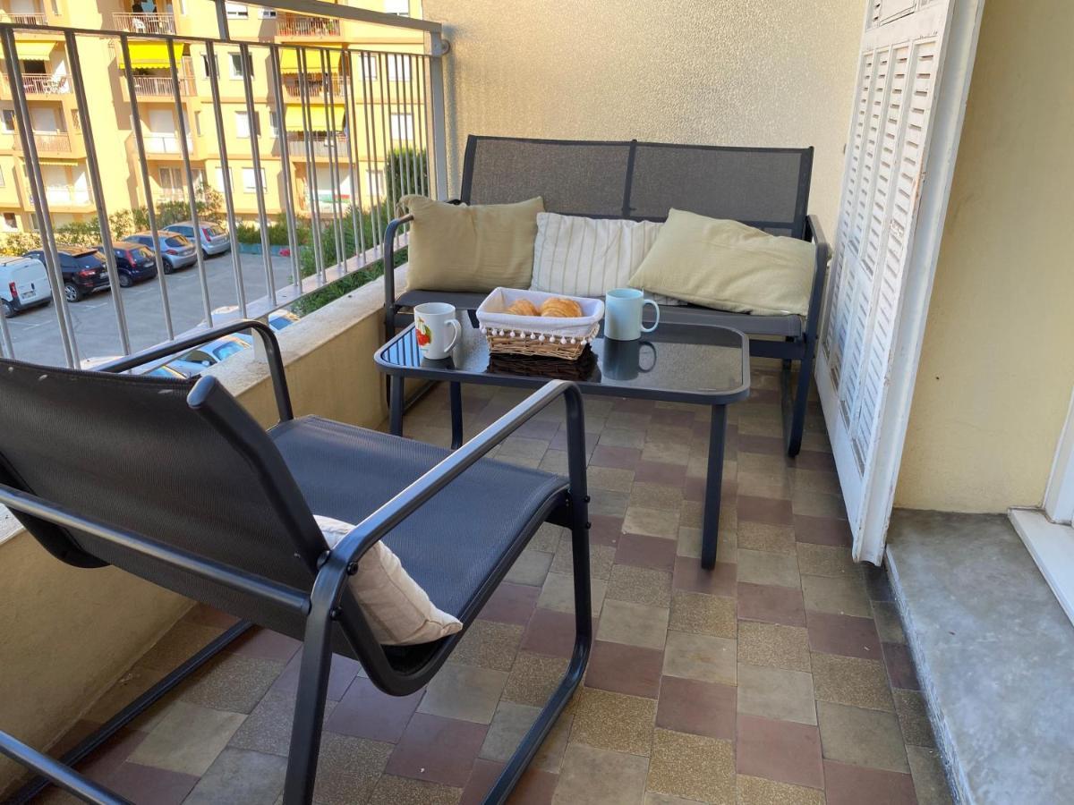 Le Minerve Apartment ม็องตง ภายนอก รูปภาพ